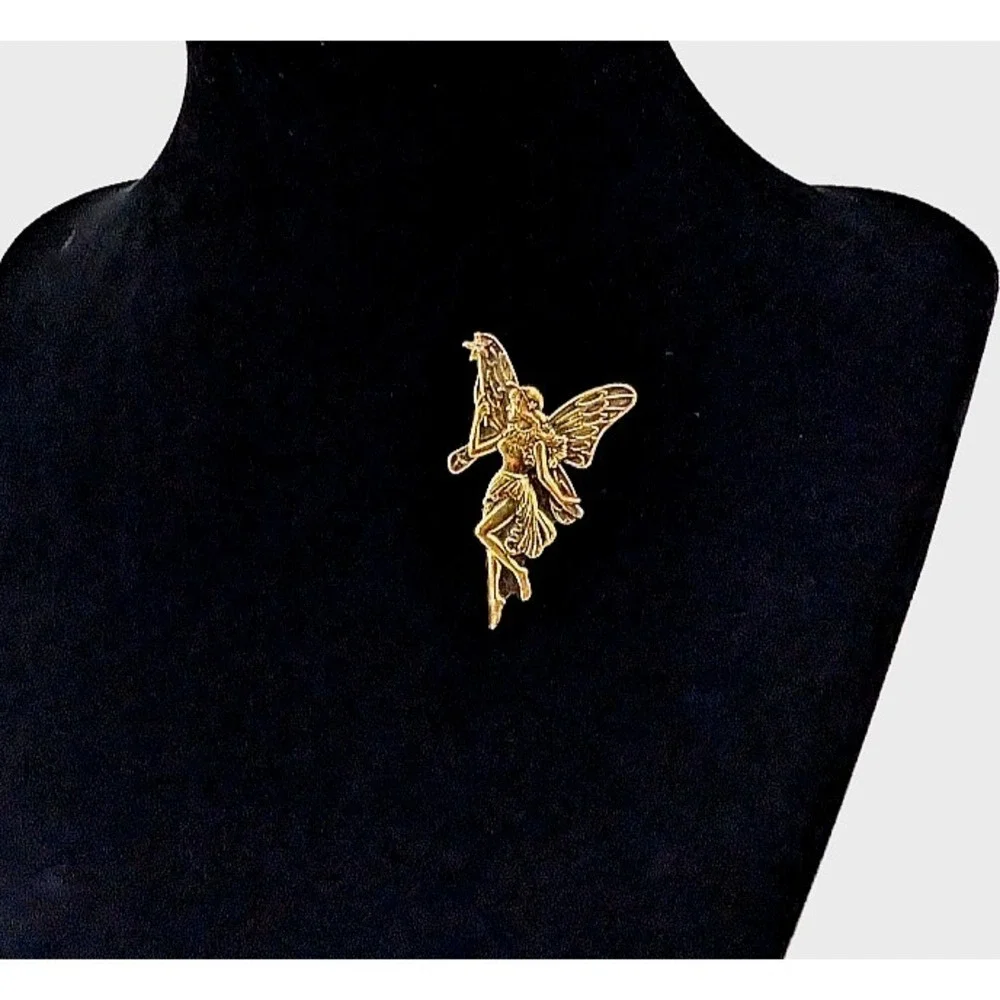 FM 79 Fairy Brooch‎ Gold Tone Whimsical Ethereal Mystical